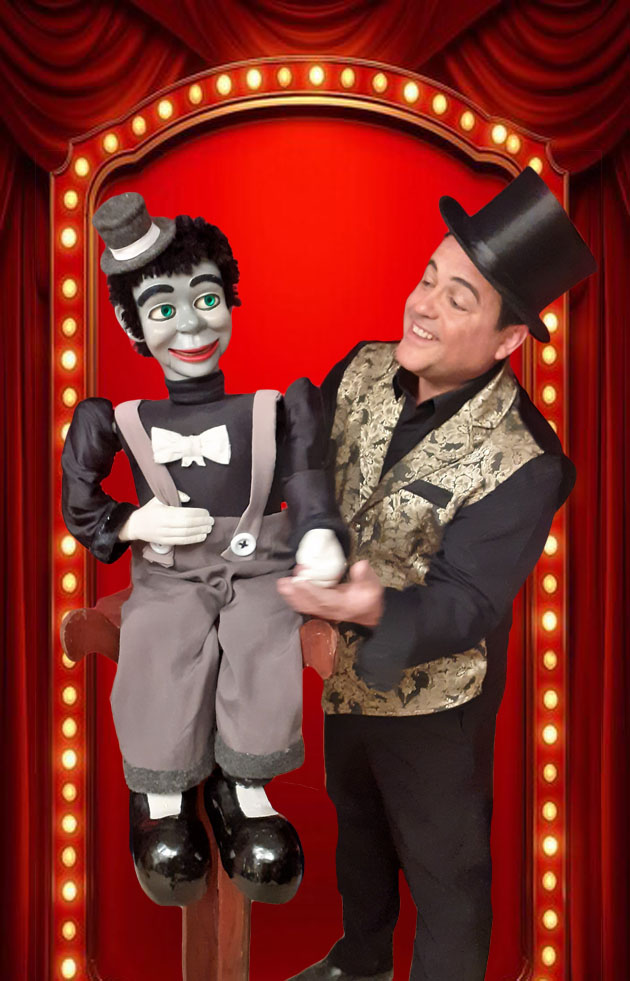 automate de Bibi Schott est une poupée de ventriloquie présenté par un artiste de grand talent 
pour toute la famille , magicien , ventriloque, transformiste, clown,