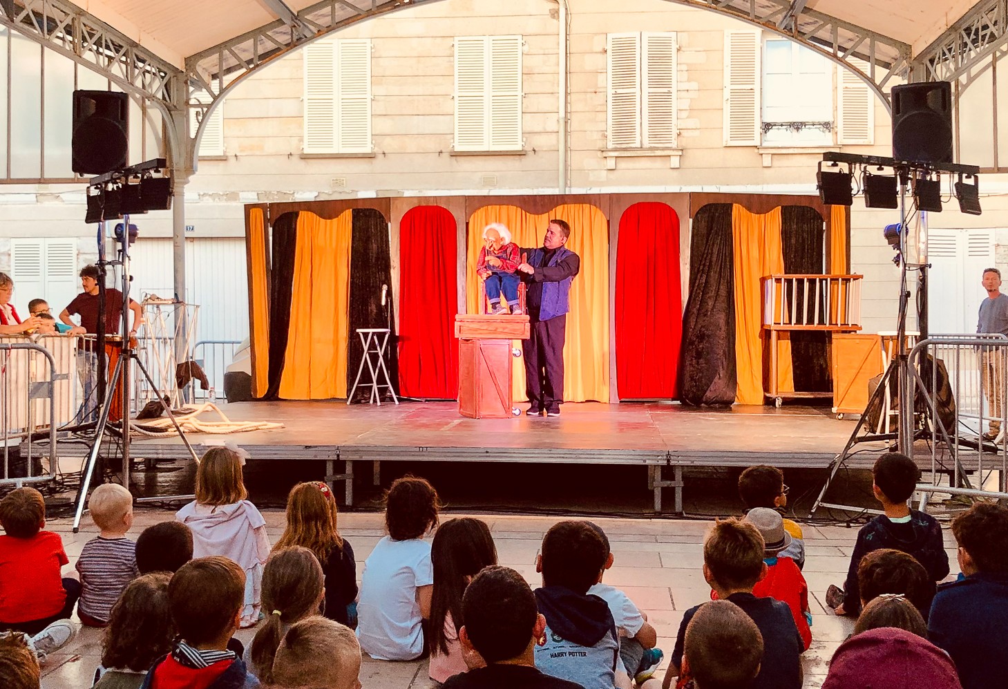 Ventriloque, Bibi schott, spectacle, enfants et adultes, pour toutes vos fêtes, le magicien,